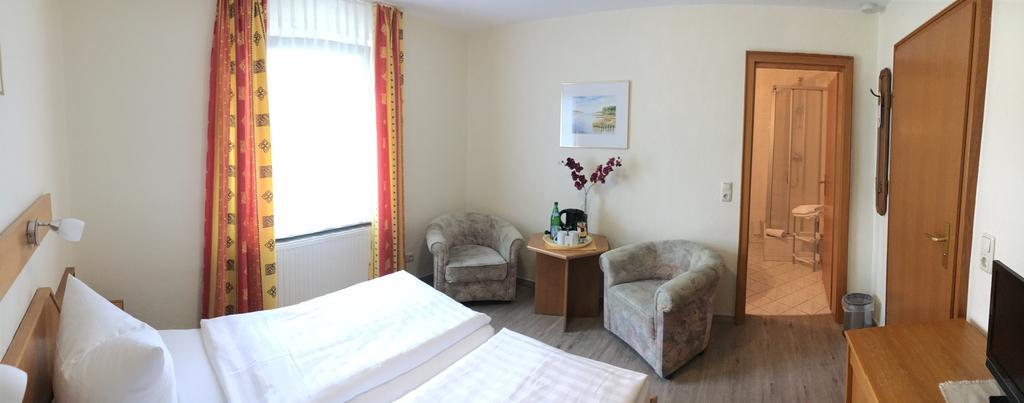 Kastanienhof Hotel Garni Penzance Oda fotoğraf