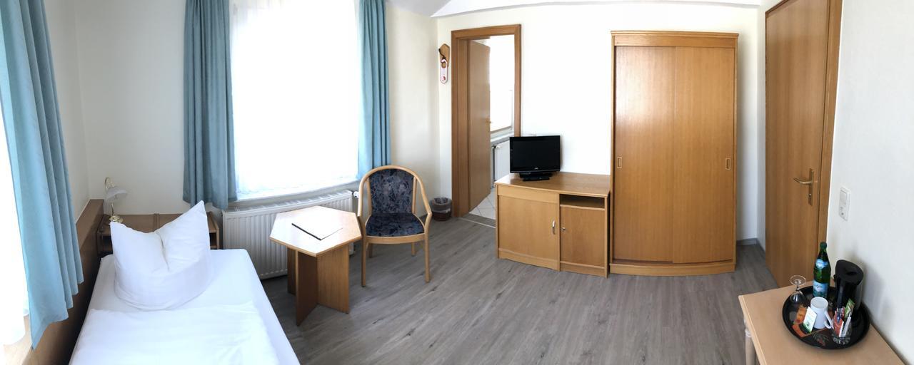 Kastanienhof Hotel Garni Penzance Oda fotoğraf